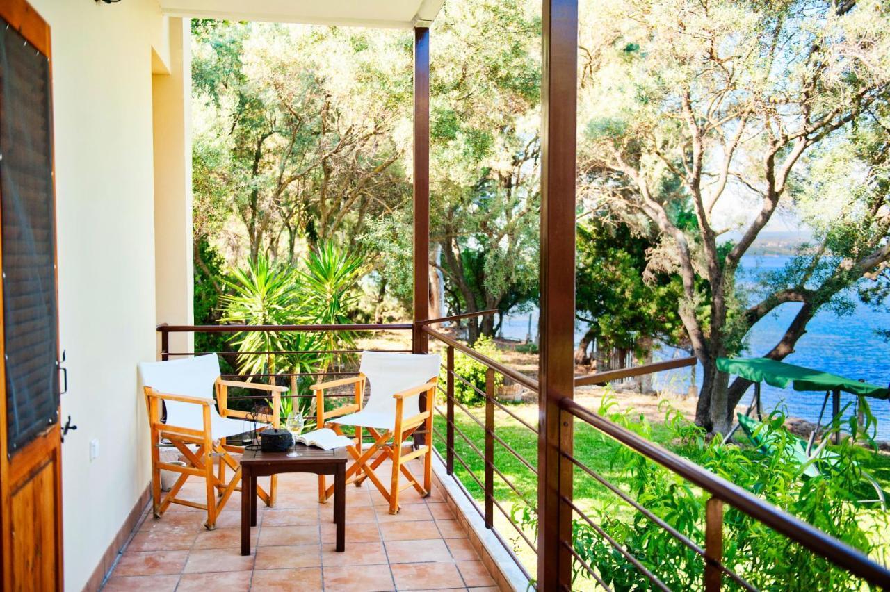 Villa Spitaki Nikiana Exterior photo